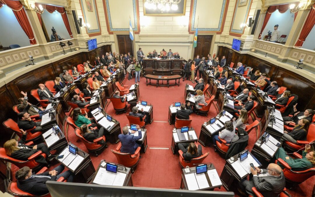 La información de unos teléfonos podría revelar presuntos abusos sexuales en el senado bonarense